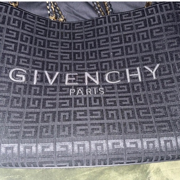 Givenchy G-Tote Shopping Bag - Picture 2 of 9